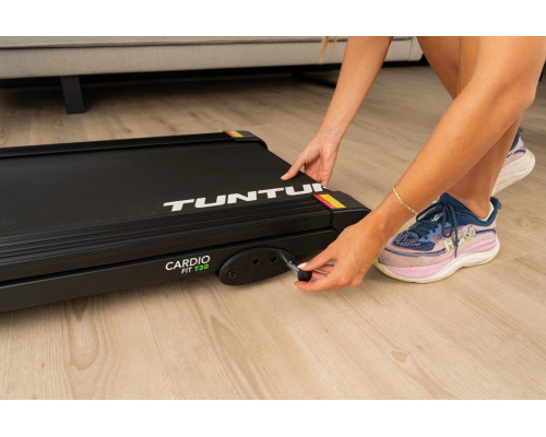 Бігова доріжка електрична Tunturi Cardio Fit T30