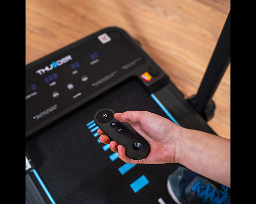 Бігова доріжка електрична THUNDER IMPACT-BLACK