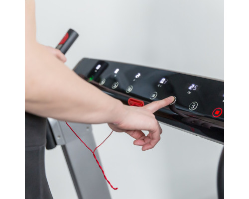Бігова доріжка електрична FLOW FITNESS RUNNER DTM400i