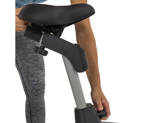 Велотренажер Tunturi FitCycle 40i BT, чорний