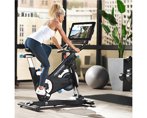 Велотренажер спінінговий магнітний FREEMOTION b22.7 COACHBIKE Велотренажер спінінговий магнітний FREEMOTION b22.7 COACHBIKE