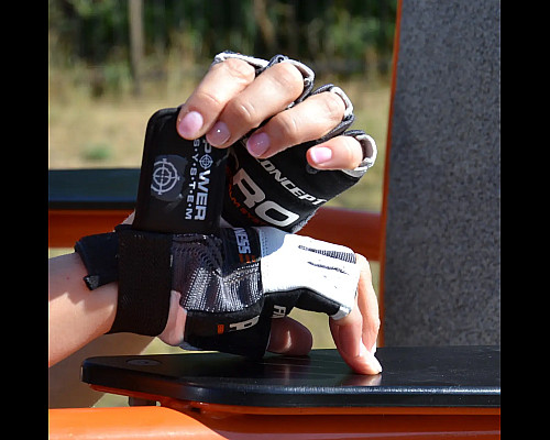 Рукавички для фітнесу Power System PS-2300 Fitness M, сіро-білі