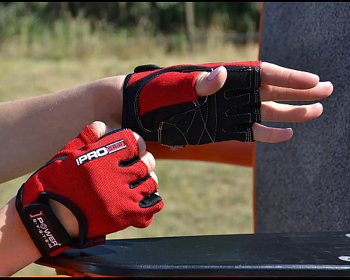 Рукавички для фітнесу Power System PS-2250 Pro Grip M, червоні