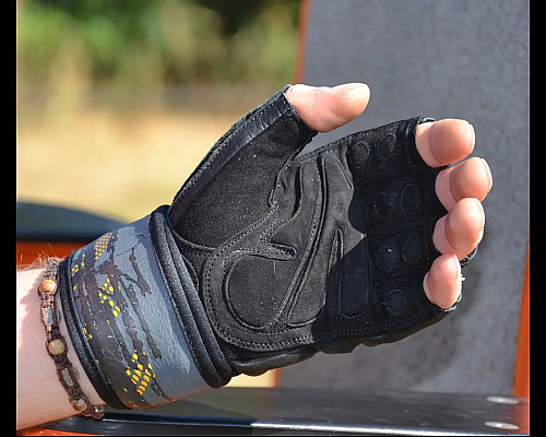 Рукавички для фітнесу MadMax MFG-880 Signature розмір XXL, чорно-жовті
