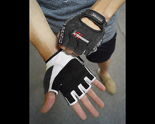 Рукавички для фітнесу Power System PS-2200 Workout S, чорні