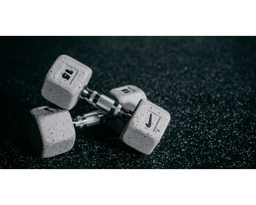 Гантелі Nike Grind Hex Dumbbell 4 кг