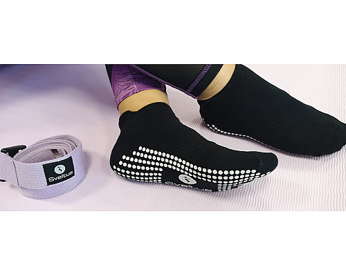 Носки для йоги Sveltus Non Slip Yoga Sock L (SLTS-9074) Носки для йоги Sveltus Non Slip Yoga Sock L (SLTS-9074)