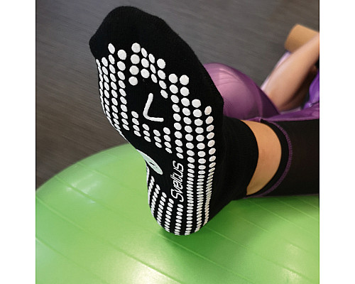 Носки для йоги Sveltus Non Slip Yoga Sock L (SLTS-9074) Носки для йоги Sveltus Non Slip Yoga Sock L (SLTS-9074)