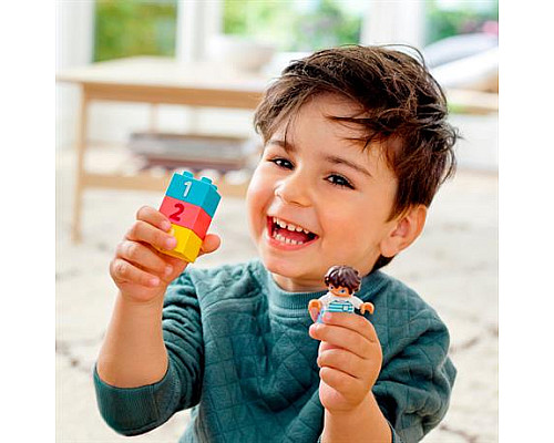 Конструктор LEGO DUPLO Classic Коробка з кубиками 65 ел. (10913) Конструктор LEGO DUPLO Classic Коробка з кубиками 65 ел. (10913)