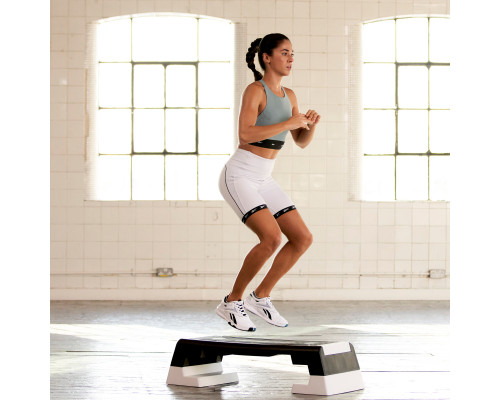 Степ-платформа Reebok Step Set зі стійкою з гантелями Tunturi