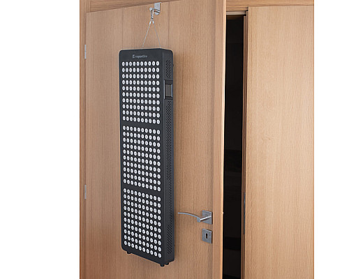 Інфрачервона світлодіодна панель inSPORTline Lustar - 300 LED, чорна