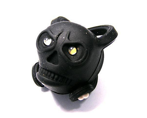 Ліхтар SKULL 2LED  + батарейки