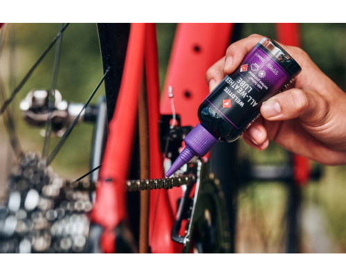 Мастило для ланцюга WELDTITE ALL-WEATHER LUBE з Teflon 100 мл Мастило для ланцюга WELDTITE ALL-WEATHER LUBE з Teflon 100 мл