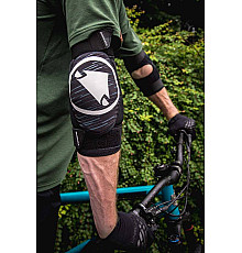 Налокітник  Endura  Singletrack II 2022 - M-L- чорний
