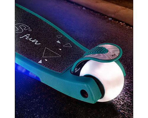 Самокат дитячий триколісний NILS FUN HLB1310 зелений