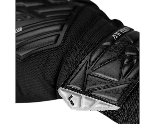 Рукавички воротарські Reusch Attrakt Starter Solid Junior 5572514 7700 р.8, чорні