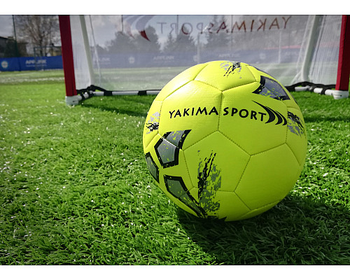 М'яч футбольний Yakimasport розмір 4, жовтий