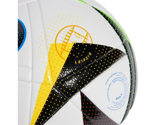 М'яч футбольний Adidas Euro24 Fussballiebe League IN9367 розмір 5, біло-чорний М'яч футбольний Adidas Euro24 Fussballiebe League IN9367 розмір 5, біло-чорний