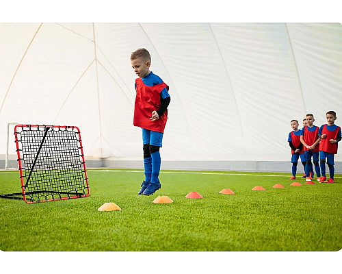 Сітка тренувальна для футболу Neo-Sport NS-491 Rebounder 120 x 120 х 107 см, червона