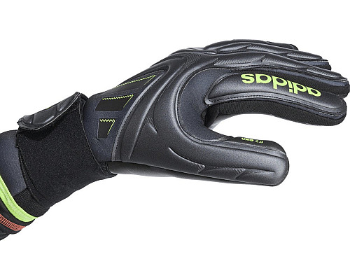 Рукавички воротарські Adidas Copa Pro czarne JN5335 р. 9,5, чорно-зелені