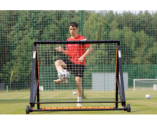 Сітка тренувальна для футболу Yakimasport Rebounder PRO 120 х 120 см, помаранчево-чорний