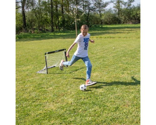 Ворота футбольні VIRTUFIT з м'ячем та насосом 92 х 48 х 64 см, чорно-білі