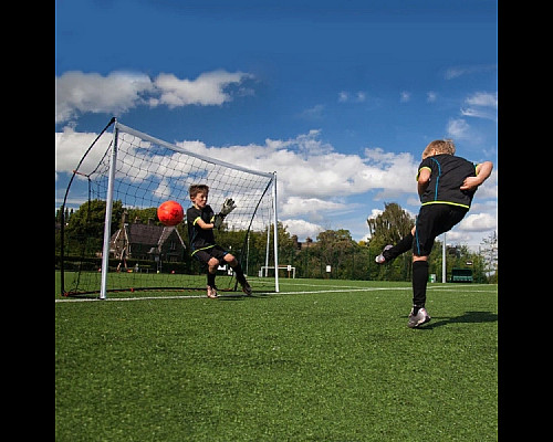Ворота футбольні QUICKPLAY Kickster 2в1 з ребаундером 240 х 150 см, чорні