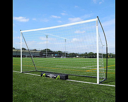 Ворота футбольні QUICKPLAY Kickster Elite 6782 360 х 180 см, чорно-білі