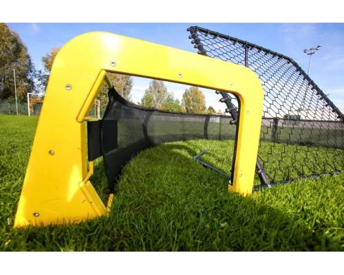 Тренажер футбольний Powershot Football Master Play Rebounder