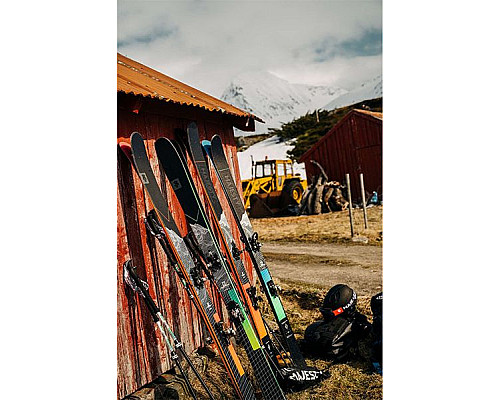 Лижі Sigma Majesty Skis Superwolf Carbon + Foki Hybrid Skins Sigma 2021