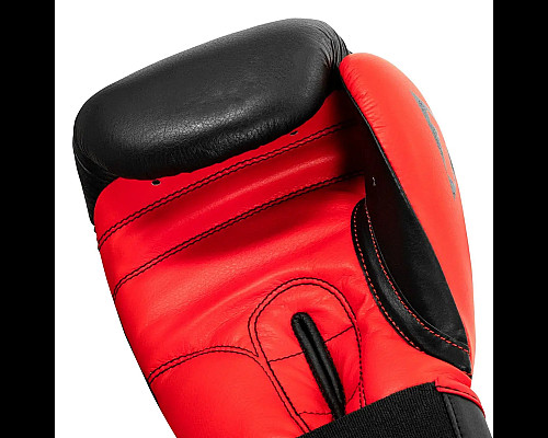 Рукавички боксерські шкіряні з бинтами TITLE Boxing Dynamic Strike розмір 12 унцій, чорно-червоні