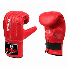 Рукавички боксерські REVENGE EV-15-1529-PU розмір М, червоні
