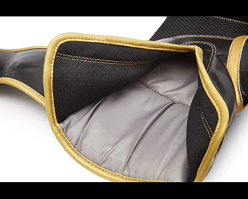 Боксерські рукавиці Reebok Boxing Gloves 14 унцій, чорно-золотисті