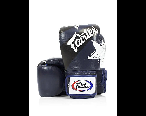 Рукавички боксерські з бинтами Fairtex BGV1 Nation Print 14 унцій, сині