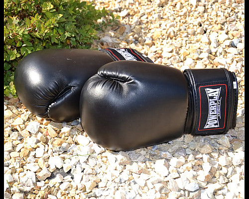 Рукавички боксерські PowerPlay 3004 Classic розмір 8 унцій, чорні