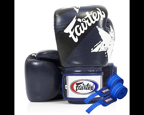 Рукавички боксерські з бинтами Fairtex BGV1 Nation Print 10 унцій, темно-сині