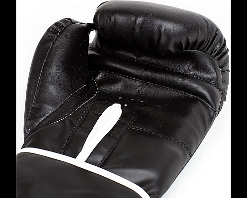 Боксерські рукавиці Everlast CORE 2 TRAINING GLOVE унцій S/M, чорно-білі