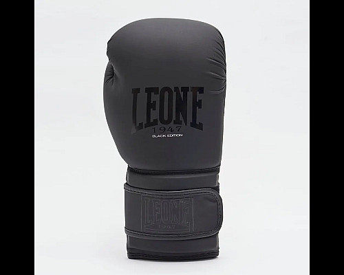 Рукавички боксерські з капою Leone GN059 розмір 12 унцій, чорно-білі