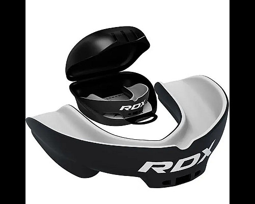 Капа боксерська доросла RDX 3w від 12 років чорно-біла