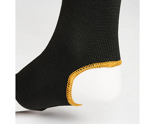 Захист гомілкостопу Leone DNA M, чорні