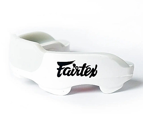 Капа боксерська доросла Fairtex MG3 від 11 років біла
