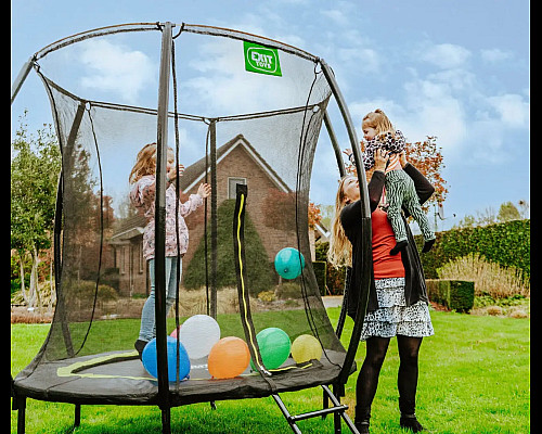 Батут EXIT Silhouette з зовнішньою сіткою 183 см рожевий