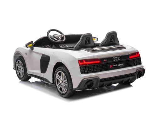 Автомобіль Audi Spyder R8 LIFT White