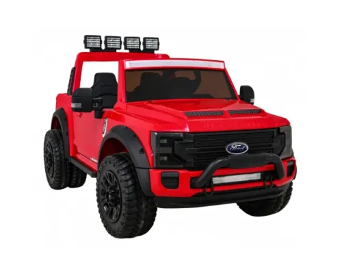 Автомобіль Ford Super Duty Red