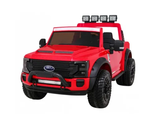 Автомобіль Ford Super Duty Red