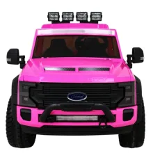 Автомобіль Ford Super Duty Pink