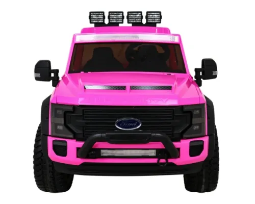 Автомобіль Ford Super Duty Pink