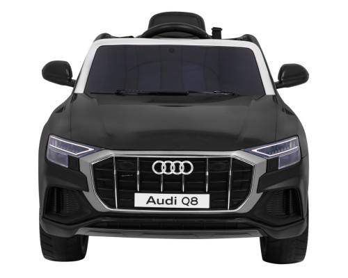 Audi Q8  на акумуляторі Black + Пульт + EVA + Free Start + MP3 USB + LED