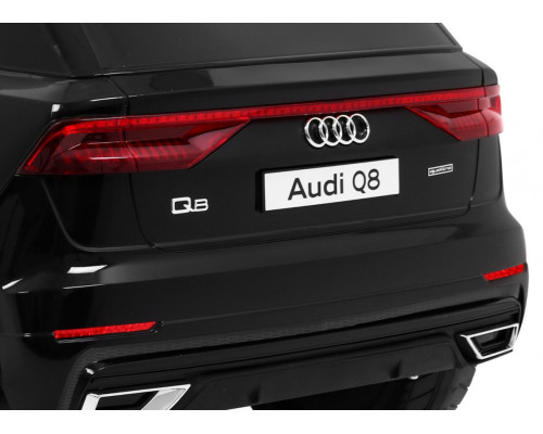 Audi Q8  на акумуляторі Black + Пульт + EVA + Free Start + MP3 USB + LED