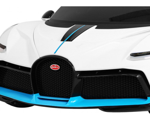 Bugatti Divo Автомобіль дитячий на акумуляторі Білий + Пульт + EVA + Free Start + LED MP3